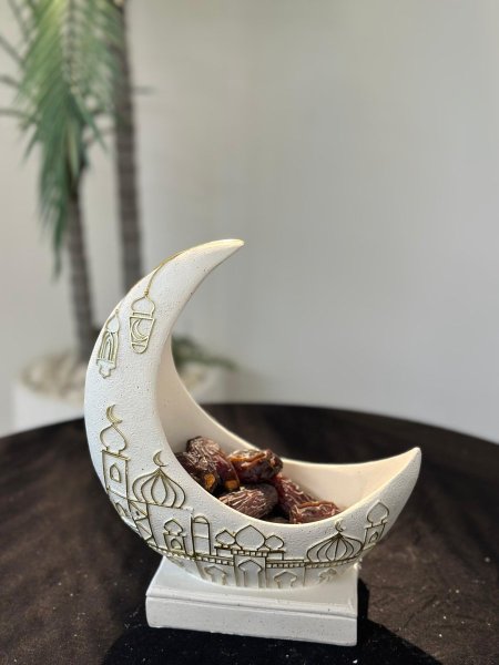 مضايف رمضان منظر هلال